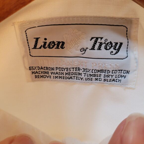 Lion Of Troy White Sewn Front Flat Ruffle Tuxedo Collar Lg Slv Size 4 - Picture 8 of 10